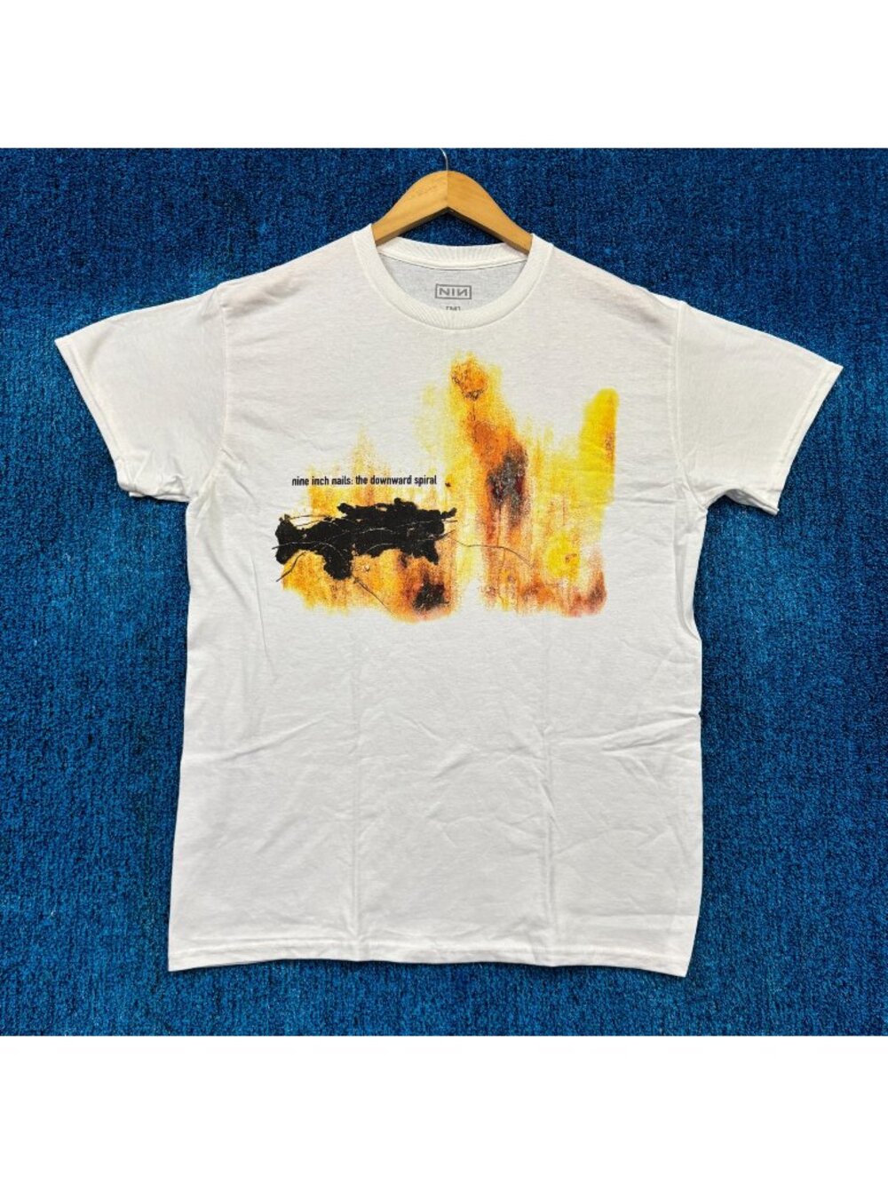 Nine Inch Nails Downward Spiral Rock White T-Shirt Size Medium